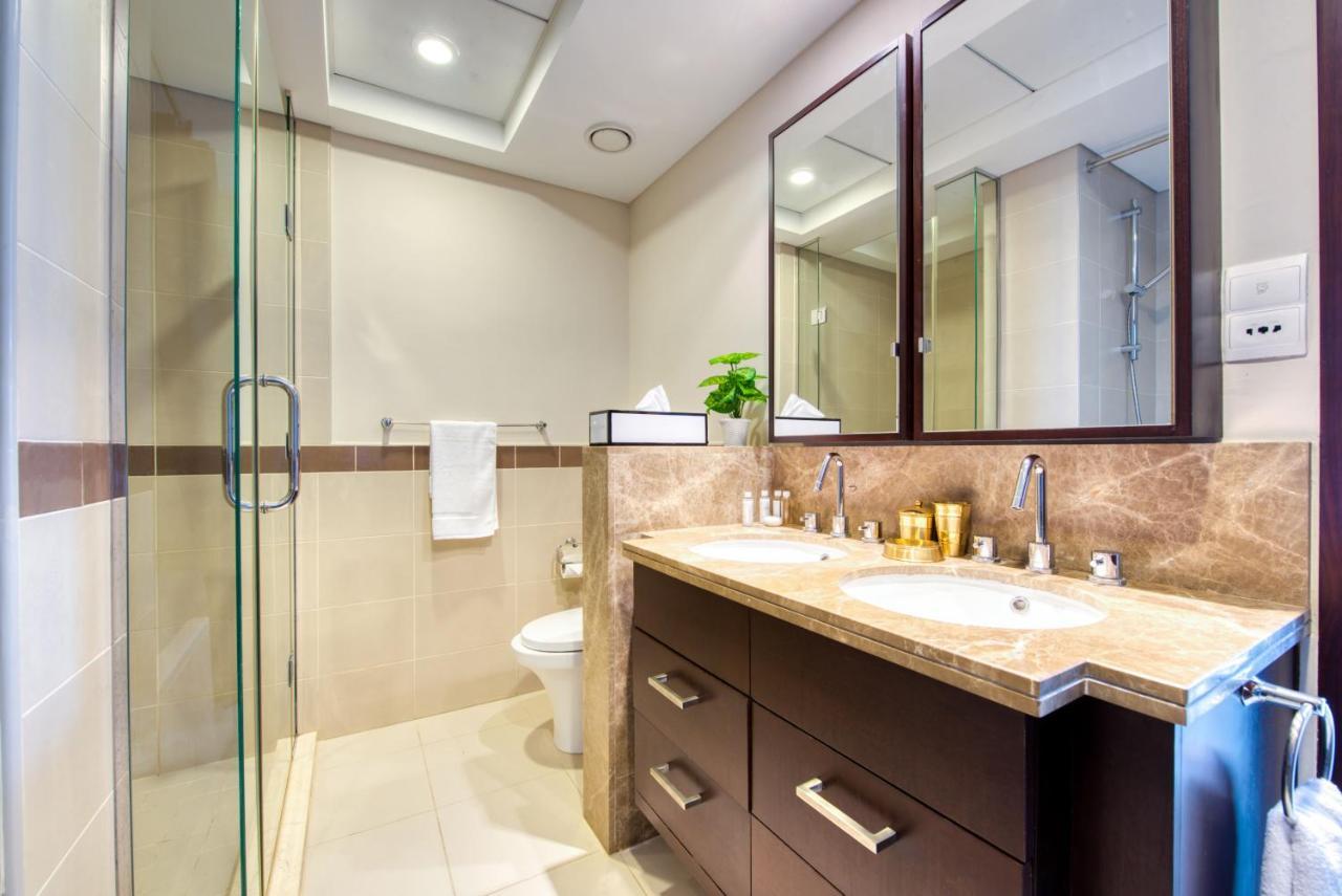 Maison Privee - Radiant Urban Retreat With Iconic Burj Khalifa Vws Dubai Dış mekan fotoğraf