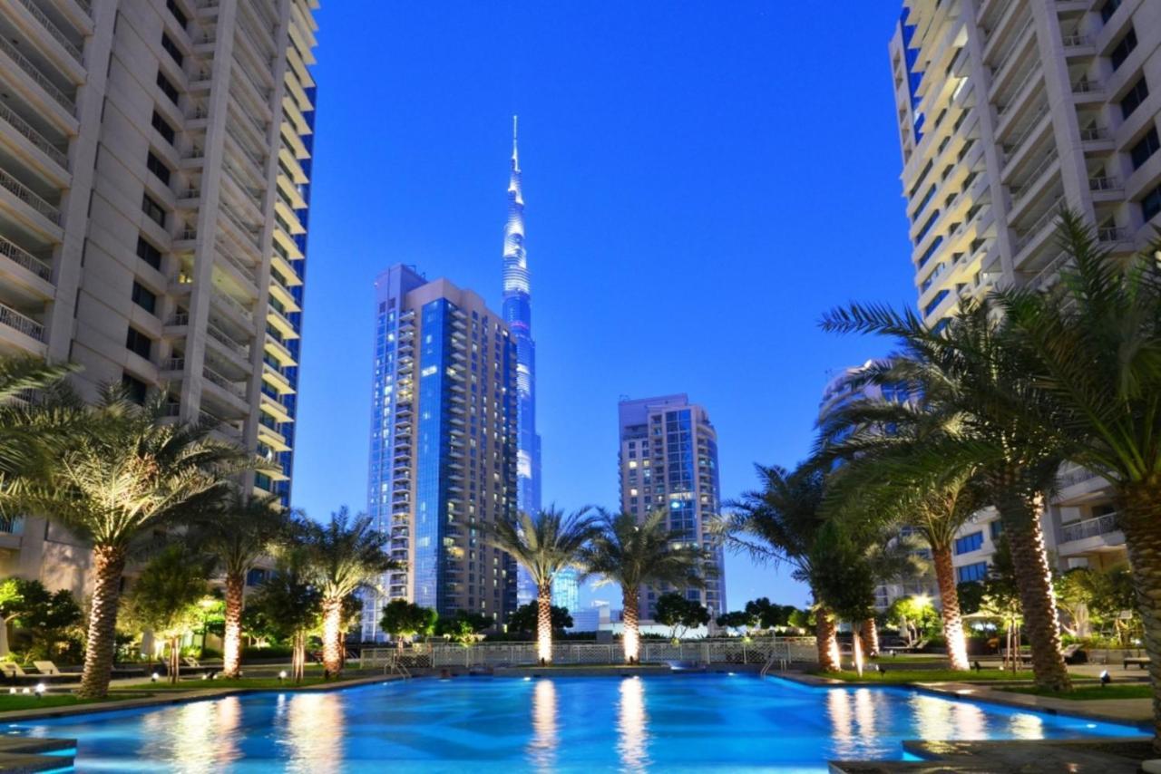 Maison Privee - Radiant Urban Retreat With Iconic Burj Khalifa Vws Dubai Dış mekan fotoğraf